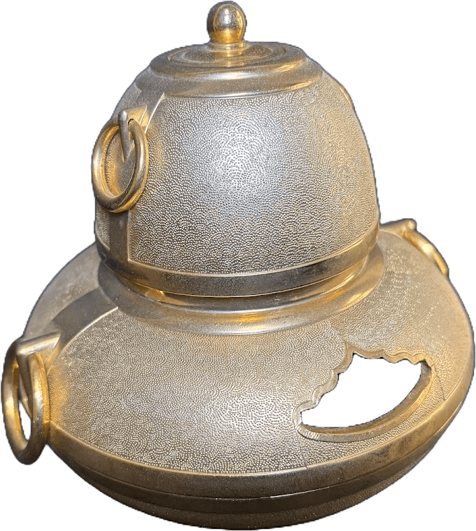 Ornamental Kettle at Taketora Kyoto